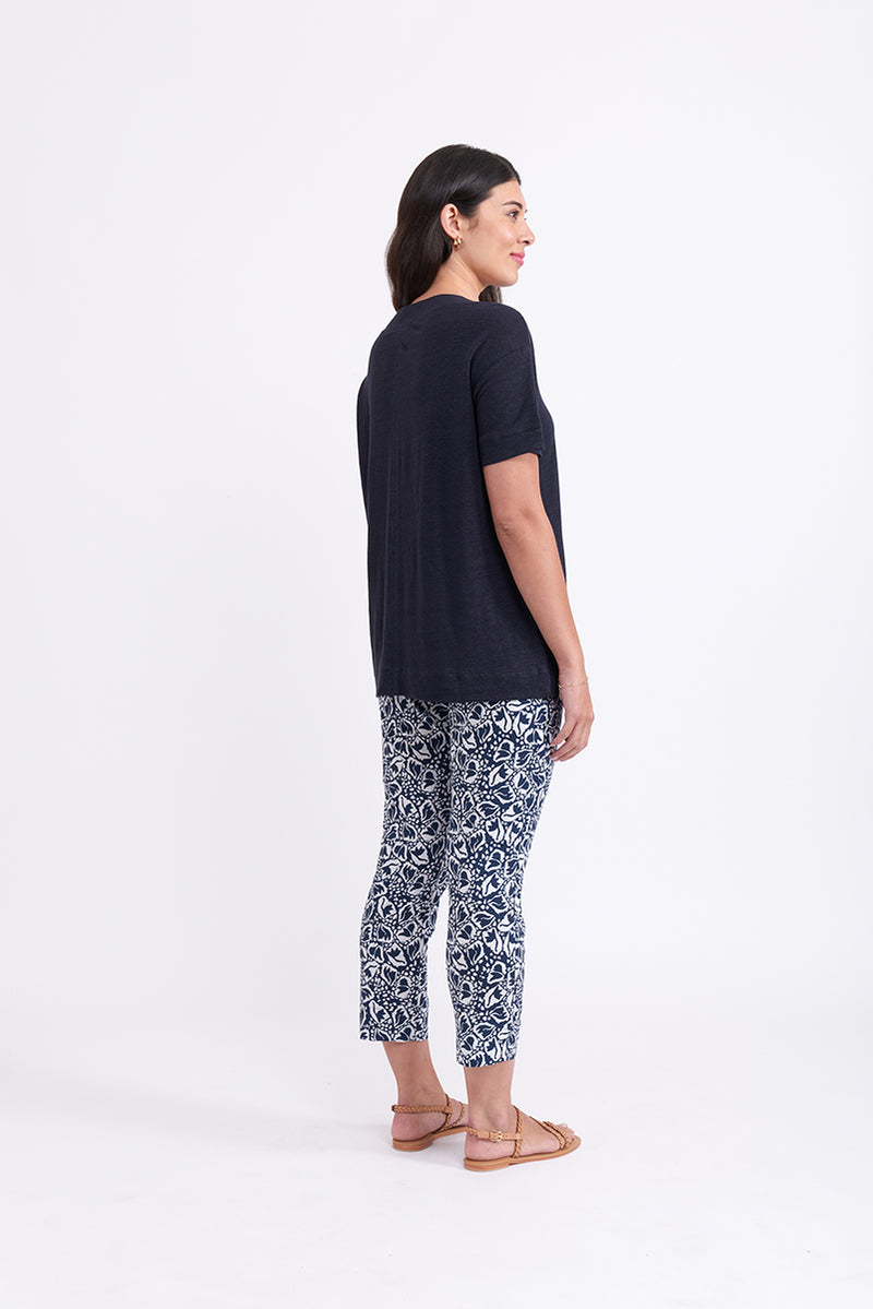 FOIL FUSS FREE CAPRI PRINT BFF [Sz:10]